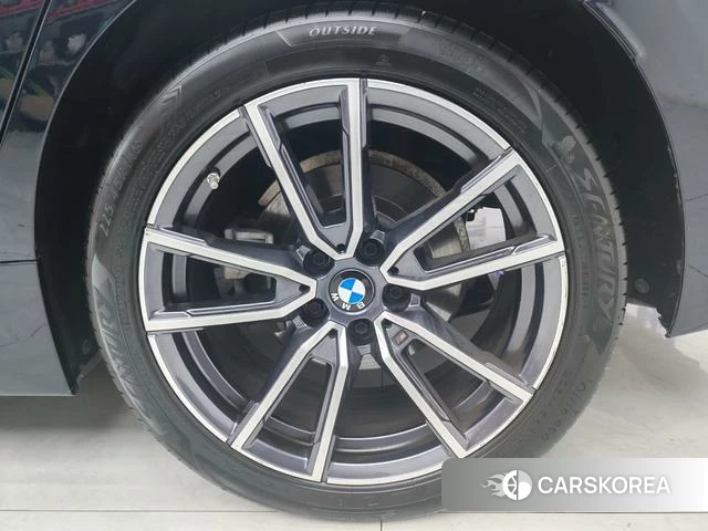 BMW 3 series 2025 Черный из Китая