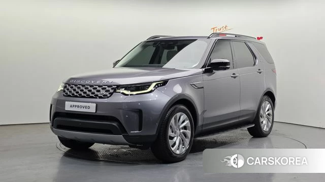 Land Rover Discovery 5 2026 Серый из Кореи
