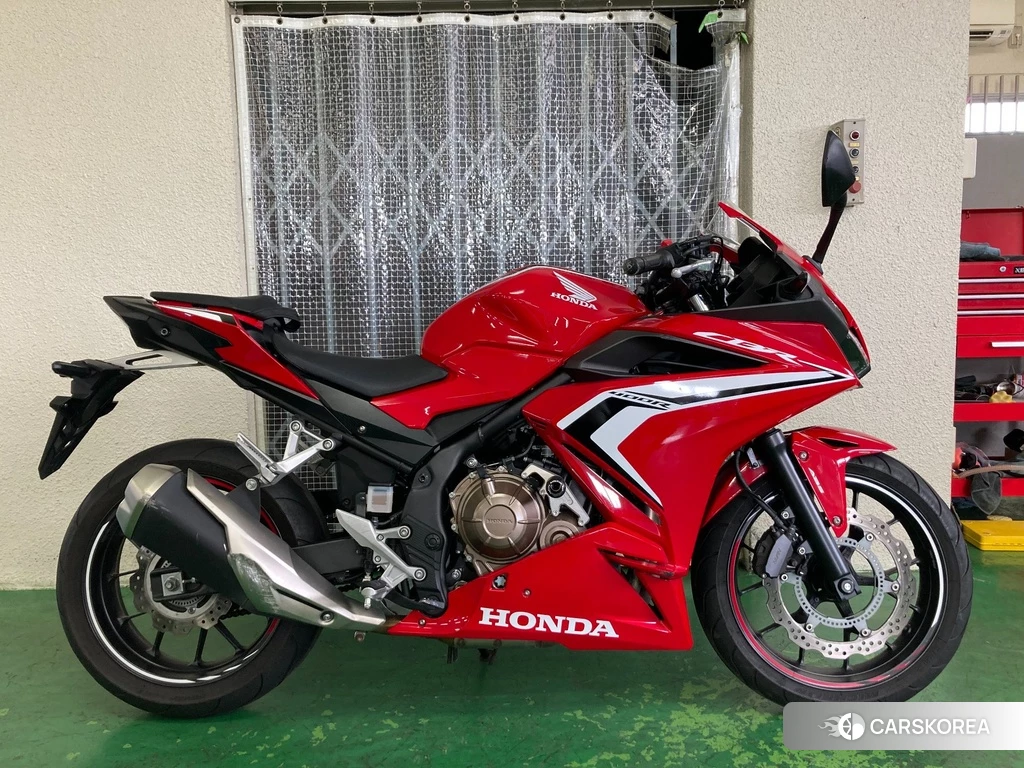Проданный Honda CBR400R ABS 2021 из Японии