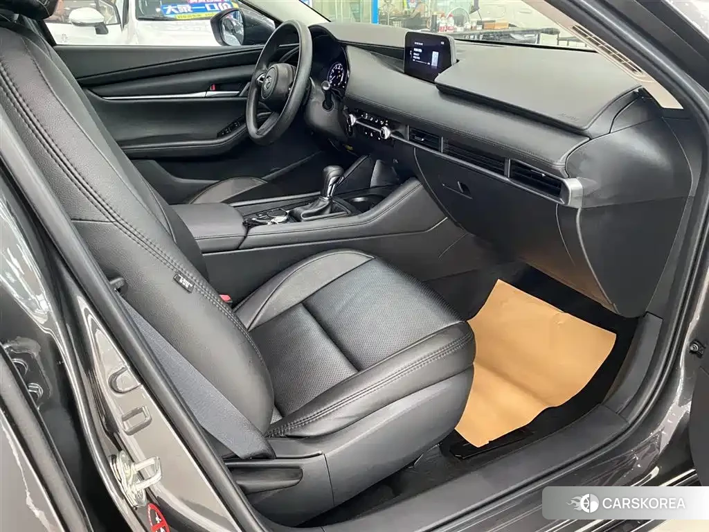 Mazda 3 2023 Silver/gray из Китая