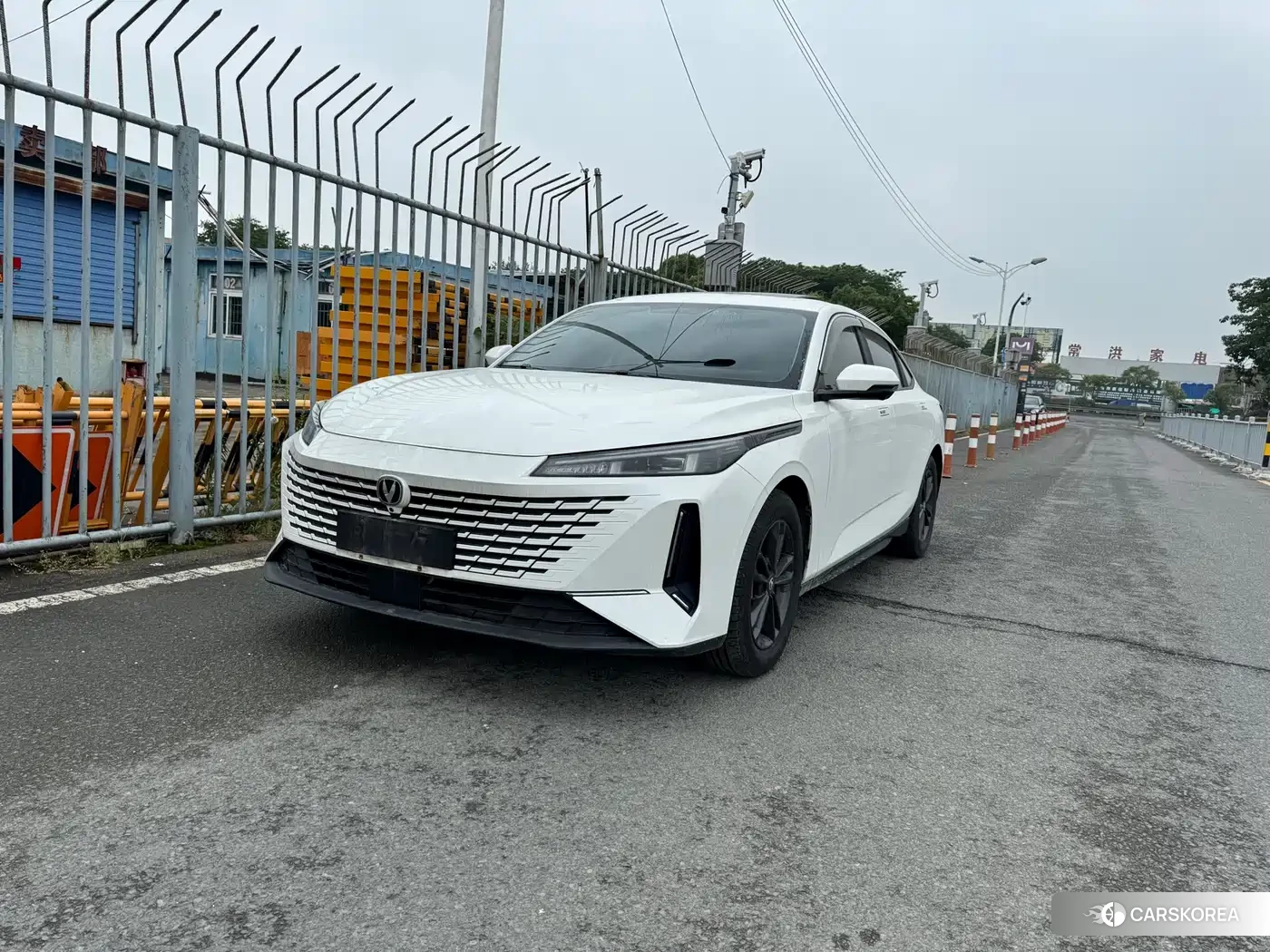 Chang'an Yida 2023 Белый из Китая