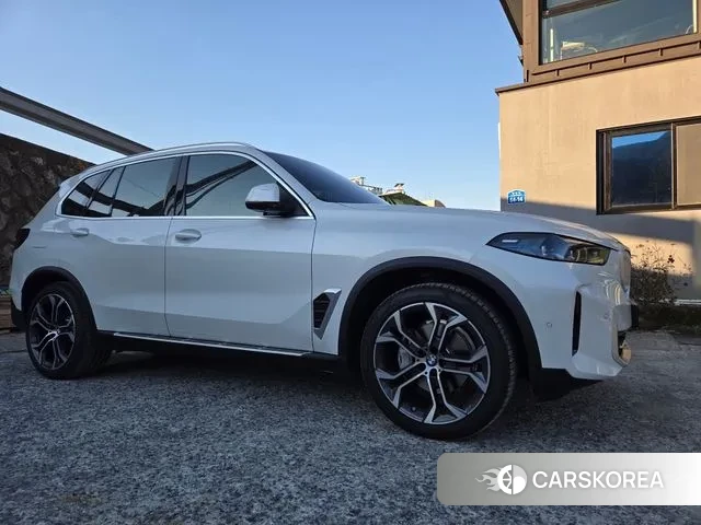 BMW X5 (G05) 2025 Белый из Кореи