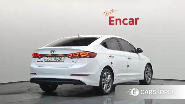 Hyundai Avante AD 2018 Белый из Кореи