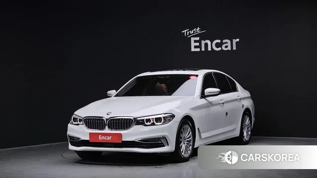 BMW 5 Series (G30) 2019 Белый из Кореи
