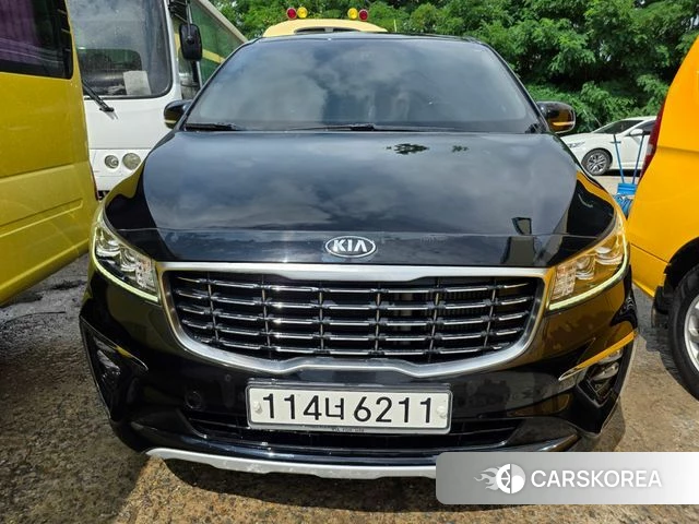 Kia The New Carnival 2018 Черный из Кореи