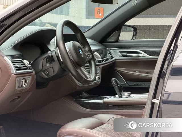 BMW 7 series 2021 Черный из Китая