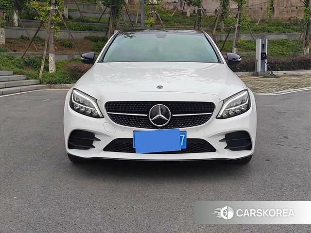 Mercedes-Benz Class C 2021 Белый из Китая