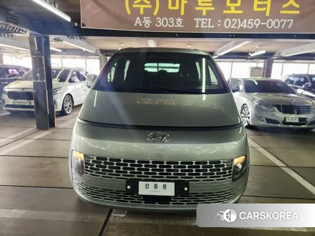 Hyundai Staria 2022 Серый из Кореи