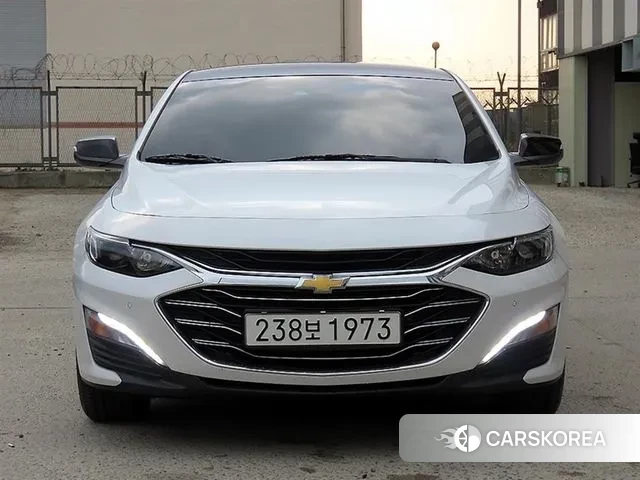 Chevrolet (GM Daewoo) The New Malibu 2019 Белый из Кореи