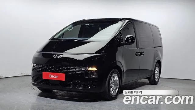 Hyundai Staria 2023 Черный из Кореи