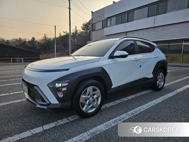 Hyundai Kona (SX2) 2023 Белый из Кореи