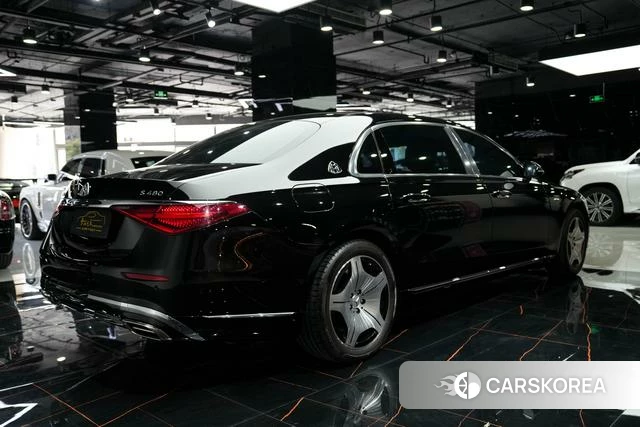 Mercedes-Benz Maybach S-class 2023 Черный из Китая
