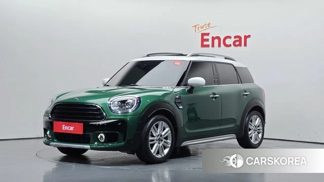 Mini Cooper Countryman 2019 Зеленый из Кореи