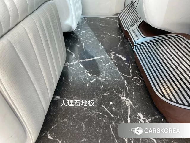 Mercedes-Benz V-class 2022 Черный из Китая