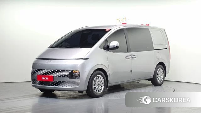 Hyundai Staria 2024 Серебряный из Кореи