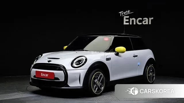Mini Cooper Electric 2022 Серебряный из Кореи