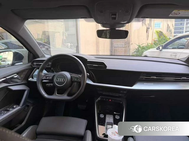 Audi A3 2023 Черный из Китая