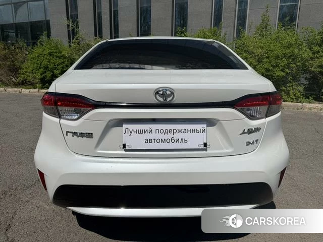 Toyota Lei Ling 2022 Белый из Китая