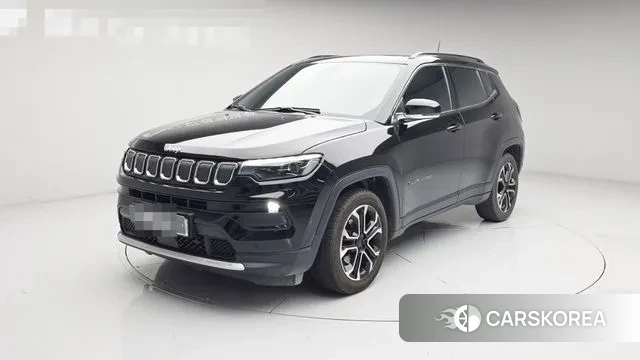 Jeep Compass 2nd Generation 2022 Черный из Кореи