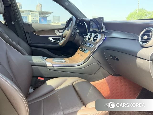 Mercedes-Benz GLC 2022 Черный из Китая