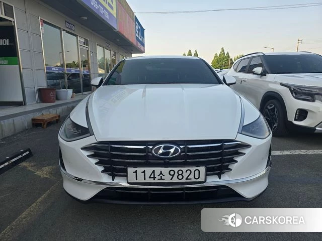 Hyundai Sonata (DN8) 2019 Белый из Кореи
