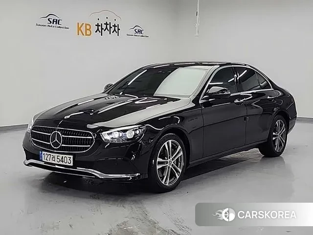 Mercedes-Benz E-Class W213 2022 Черный из Кореи