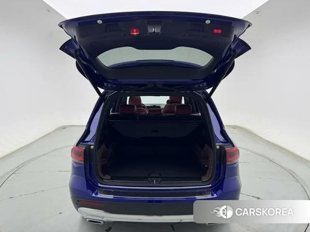 Mercedes-Benz GLB 2021 Синий из Китая