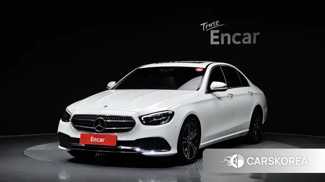 Mercedes-Benz E-Class W213 2020 Белый из Кореи