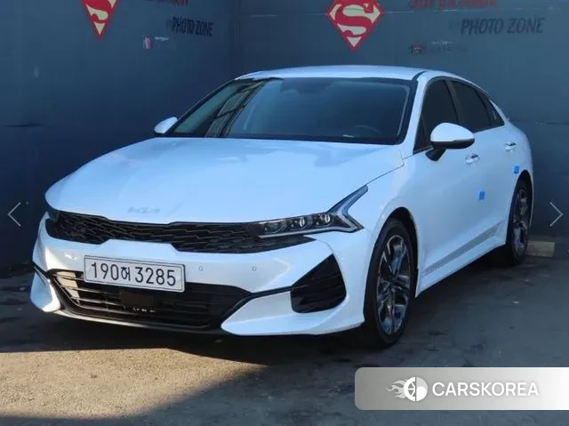 Kia K5 3rd generation 2021 Белый из Кореи