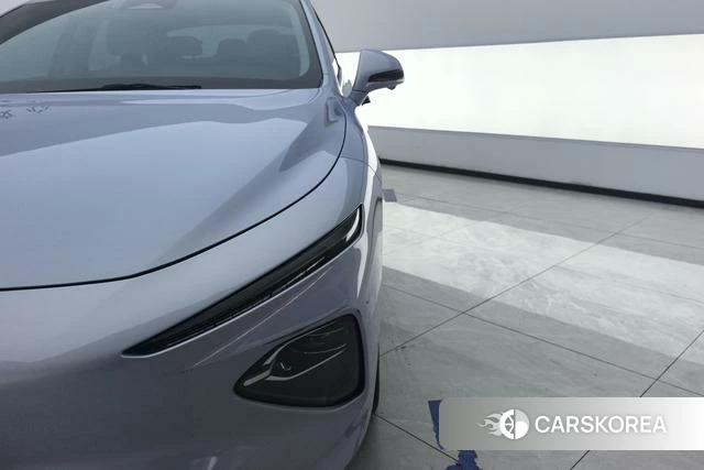 Roewe D7 EV 2024 Темно-серый из Китая
