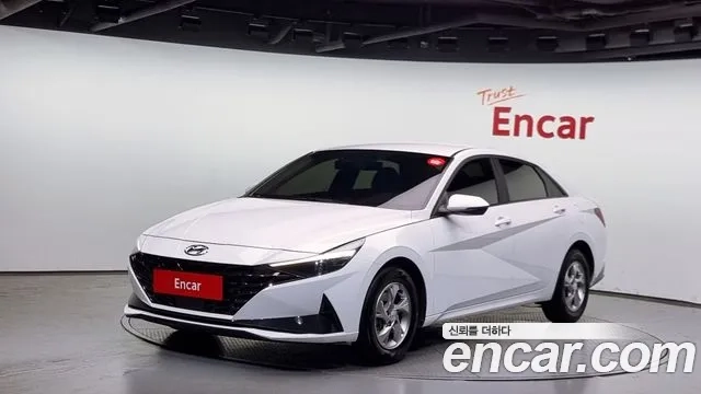 Hyundai Avante (CN7) 2022 Белый из Кореи