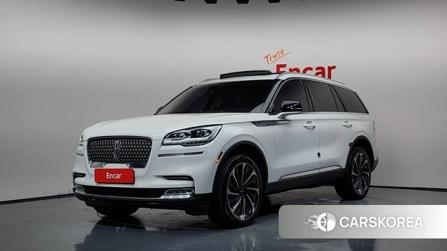 Lincoln Aviator 2nd generation 2020 Белый из Кореи