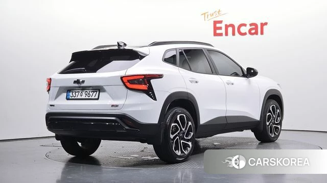 Chevrolet (GM Daewoo) Trax Crossover 2023 Белый из Кореи