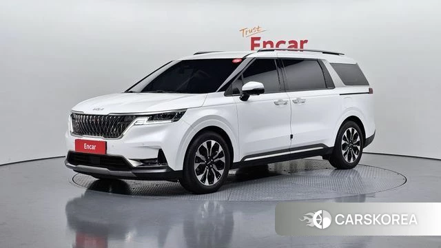Kia Carnival 4th generation 2023 Белый из Кореи