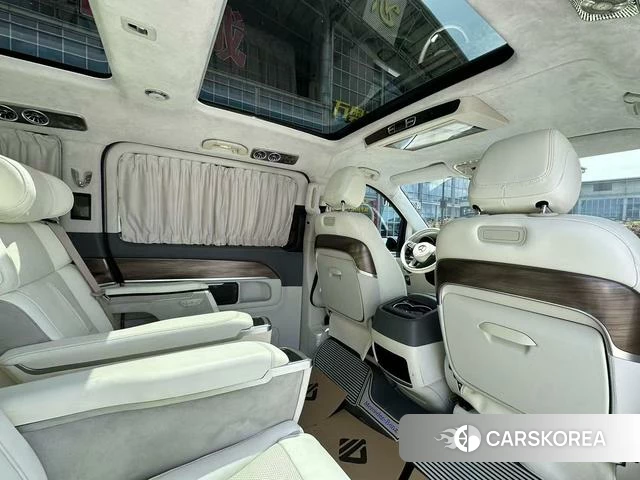Mercedes-Benz V-class 2022 Черный из Китая