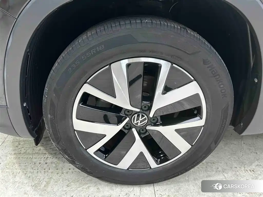 Volkswagen Tayron 2023 Черный из Китая