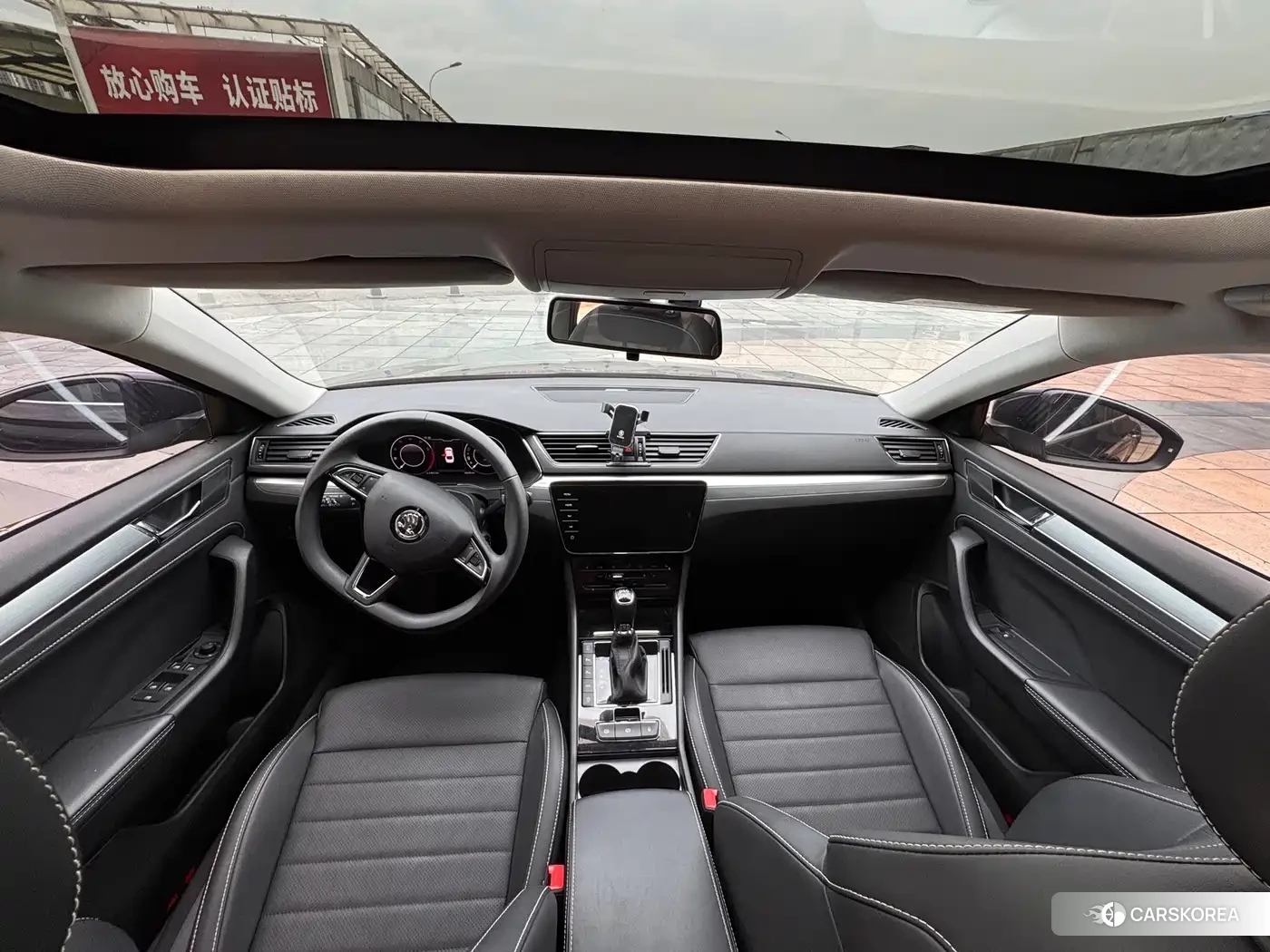 Skoda Superb 2023 Черный из Китая