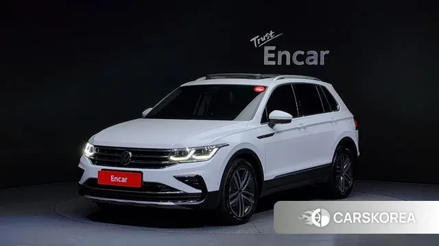 Volkswagen Tiguan second Generation 2022 Белый из Кореи
