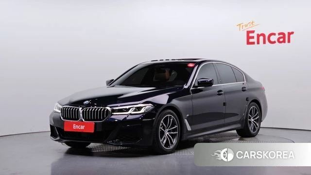 BMW 5 Series (G30) 2023 Черный из Кореи