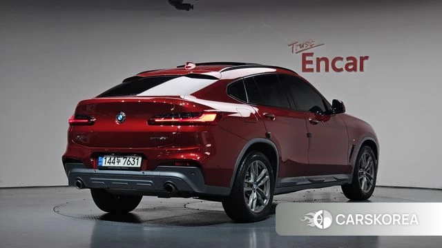 BMW X4 (G02) 2021 Красный из Кореи