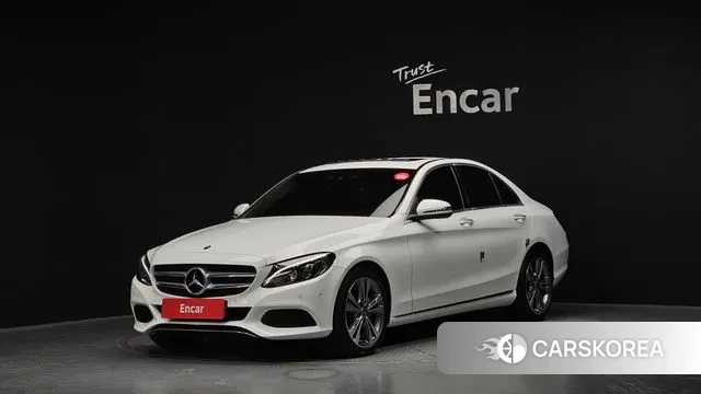 Mercedes-Benz C-Class W205 2018 Белый из Кореи