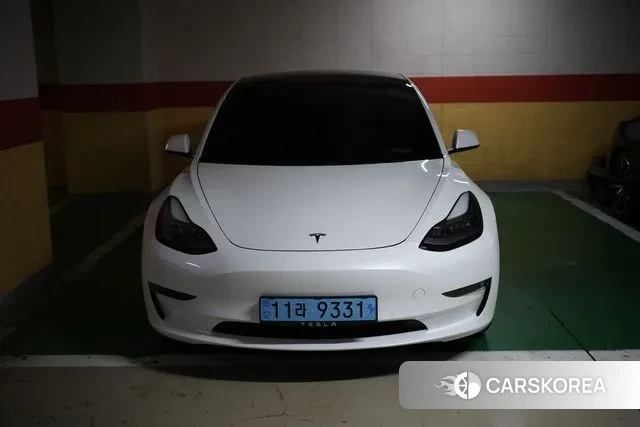 Tesla Model 3 2021 Белый из Кореи