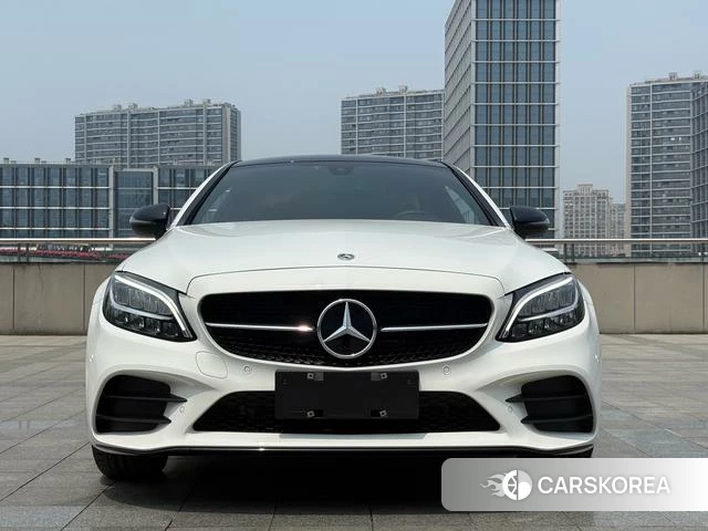 Mercedes-Benz Class C (imported) 2023 Белый из Китая