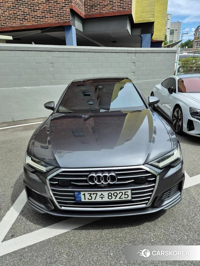 Audi A6 (C8) 2023 Серый из Кореи