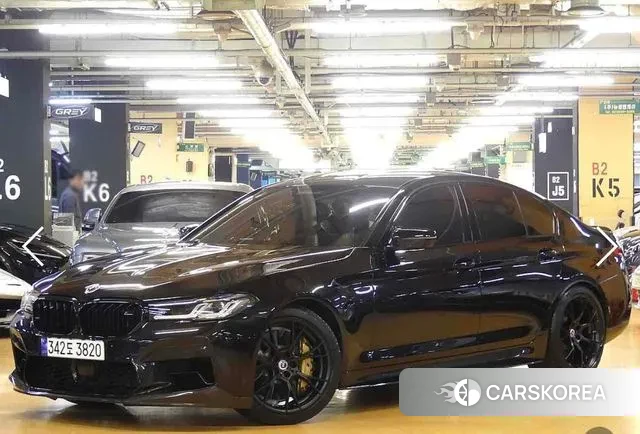 BMW M5 (F90) 2023 Черный из Кореи