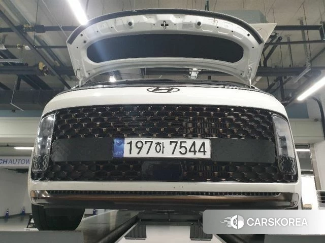Hyundai Staria 2024 Белый из Кореи