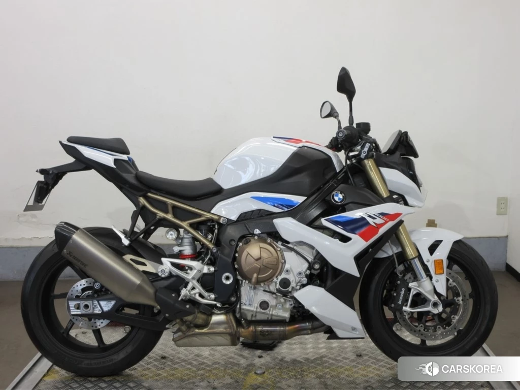 Проданный BMW S1000R 2022 из Японии