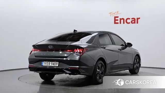 Hyundai Avante (CN7) 2023 Серый из Кореи