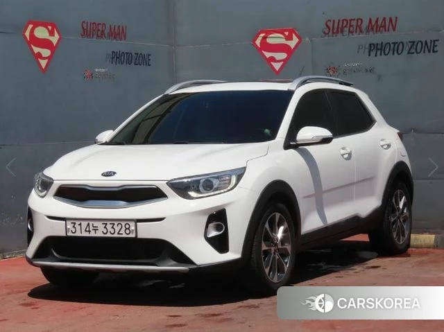 Kia Stonic 2018 Белый из Кореи