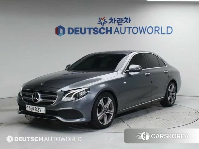 Mercedes-Benz E-Class W213 2019 Серый из Кореи